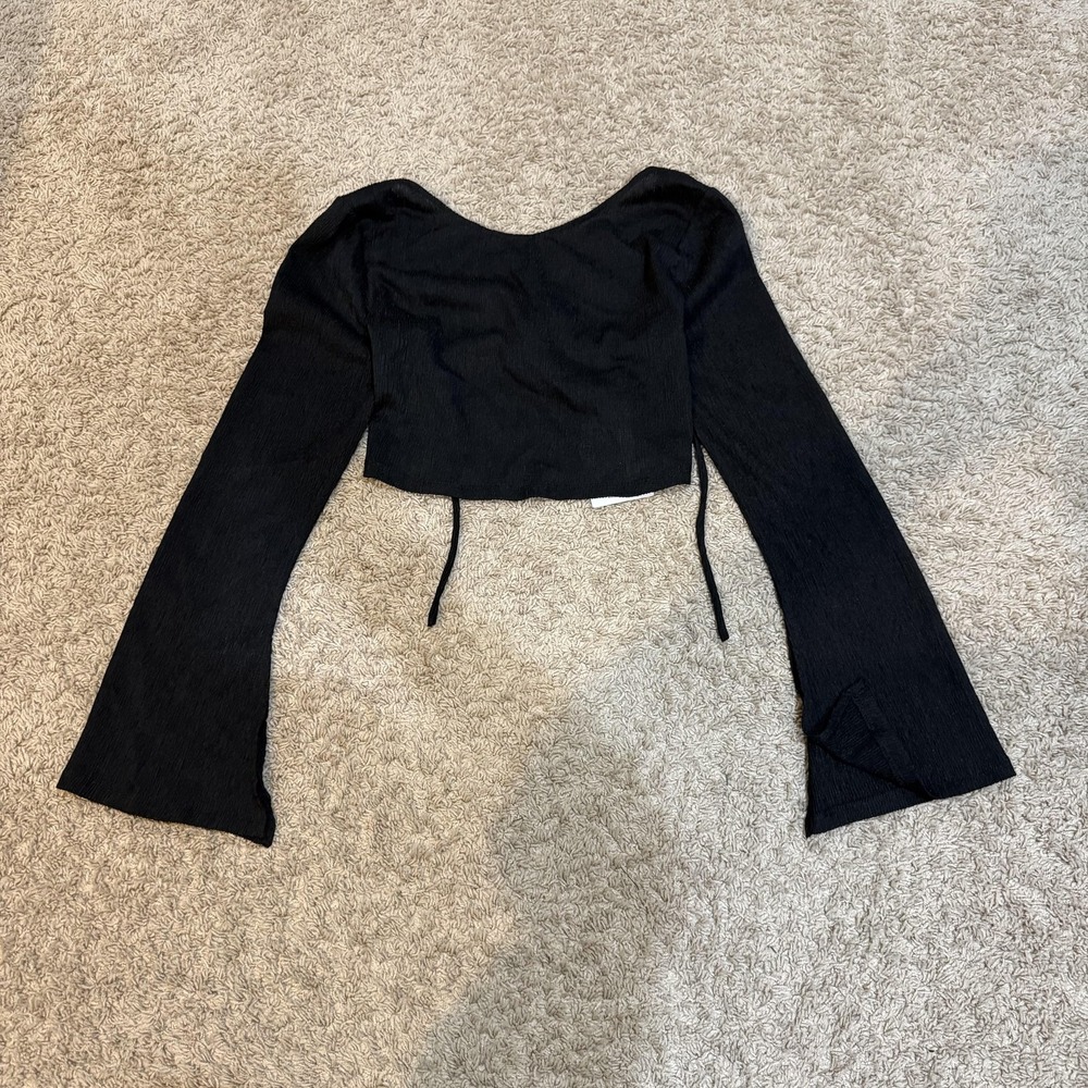RUMER Blouse Womens L Black Tucker Crop Long Bell Sleeve Scoop Neck Textured Top